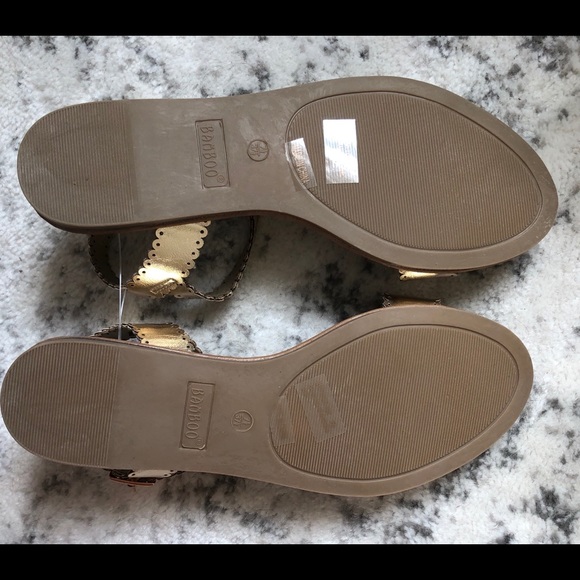 Gold strappy sandals - Picture 4 of 5